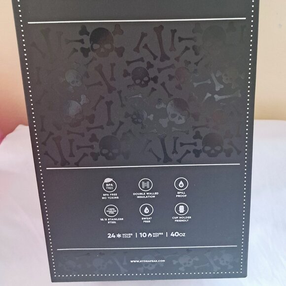 Hydrapeak Limited Edition Halloween Bling Bedazzled Skull Tumbler. BNWT/BOX. - Picture 7 of 10
